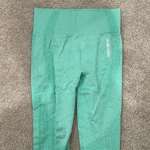 GoSeason green leggings!